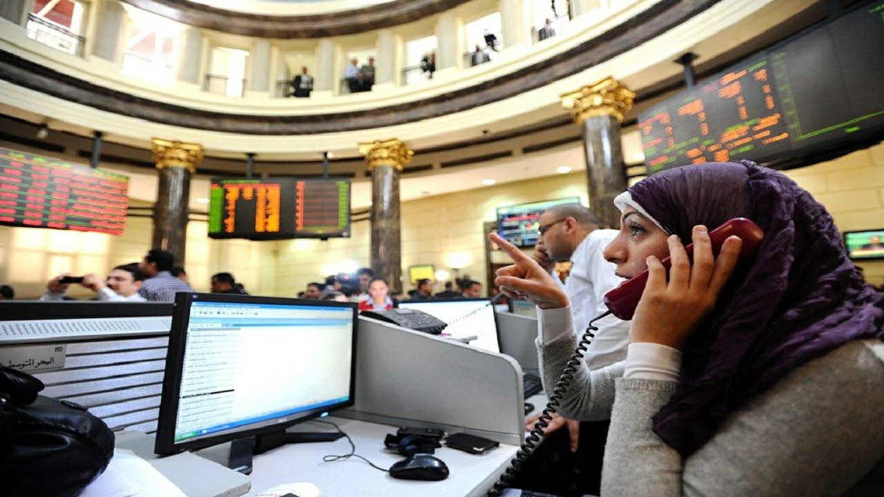 غرفة القليوبية: طرح بنك القاهرة فى البورصة المصرية والبيع لمستثمر استراتيجي