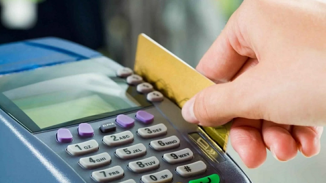 الكارت الموحد .. وزارة التموين تعلن بدء تفعيل منظومة الدعم فى بورسعيد